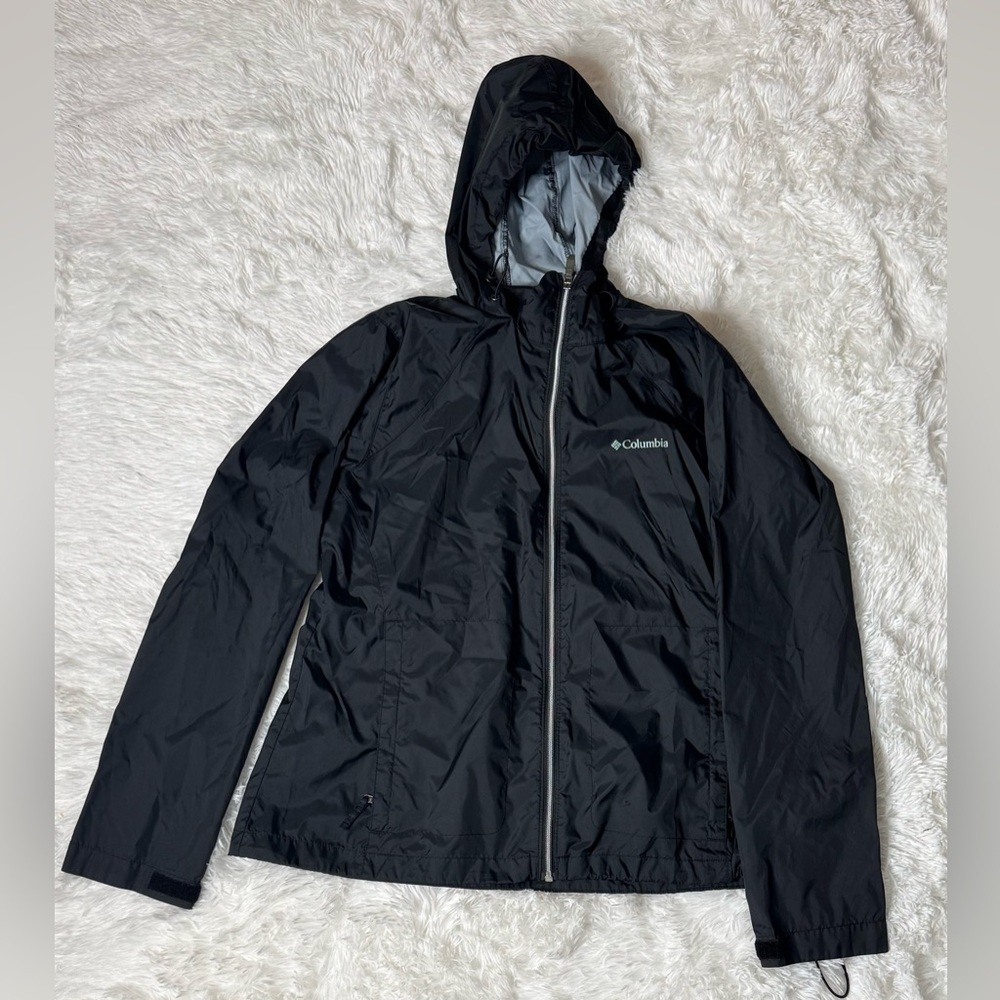 Columbia black windbreaker